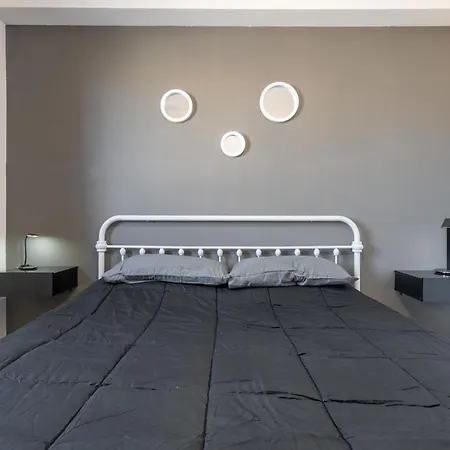 Apartment Via Giardini 18