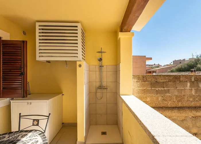 Via Giardini 18 Appartamento